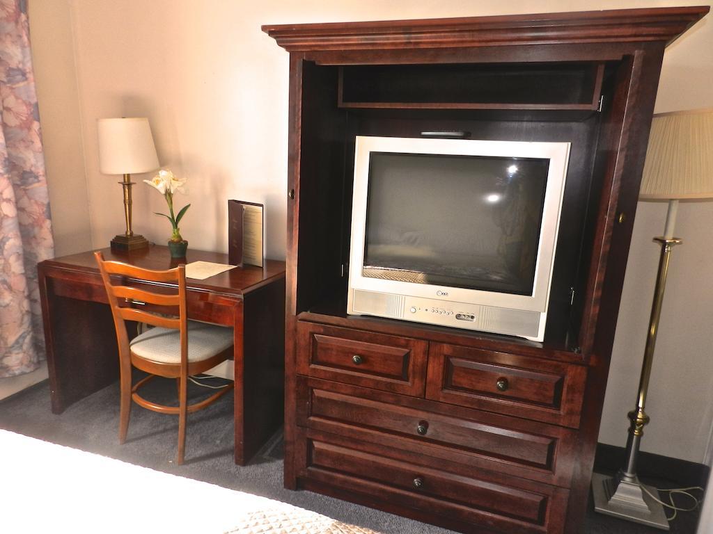 L'Auberge De L'Aeroport Inn Dorval Ruang foto