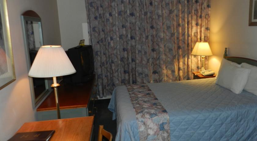 L'Auberge De L'Aeroport Inn Dorval Ruang foto